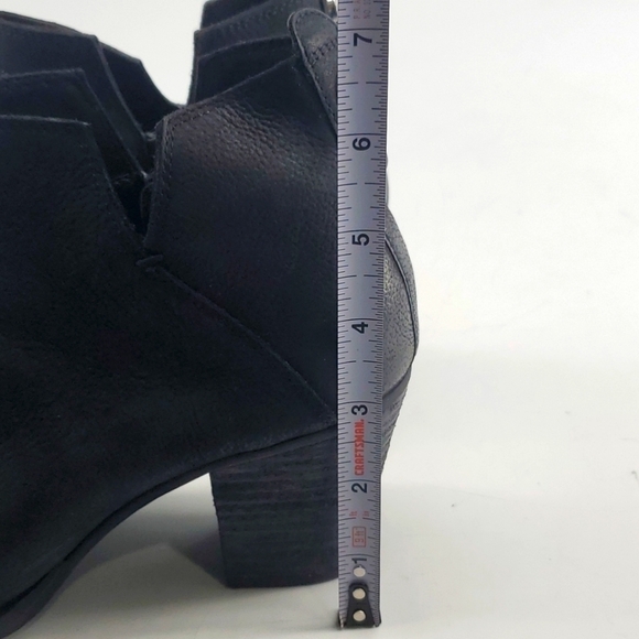 Steve Madden Reflect Leather Booties Size 9 - Picture 4 of 13